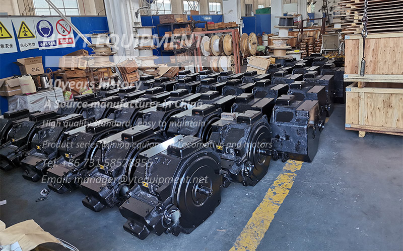 Export of ZQ-21 DC traction motors 1.jpg