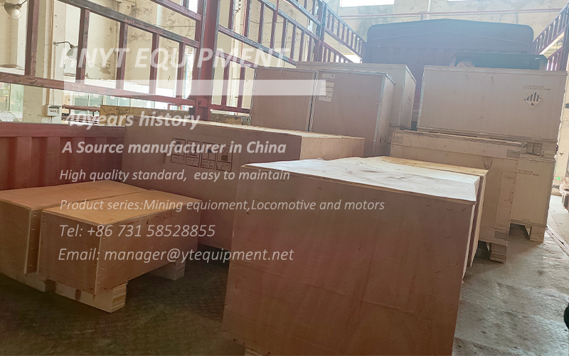 Export of 2.5 ton lithium battery locomotives 4.jpg