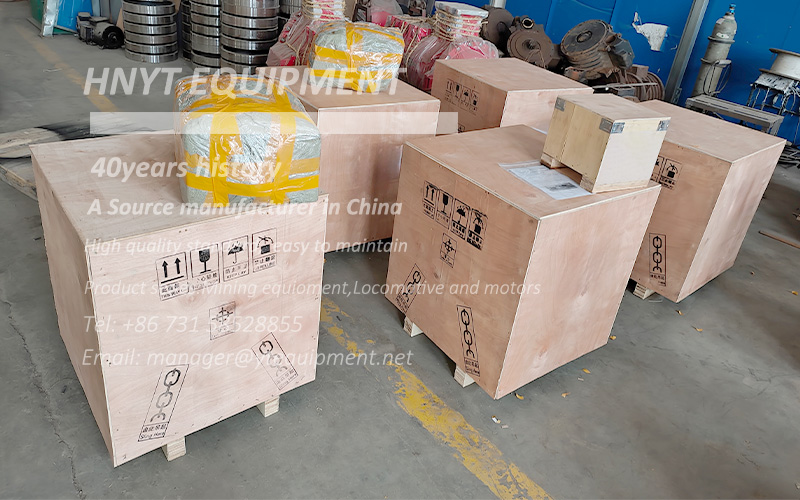 Export of mining locomotive parts 3.jpg