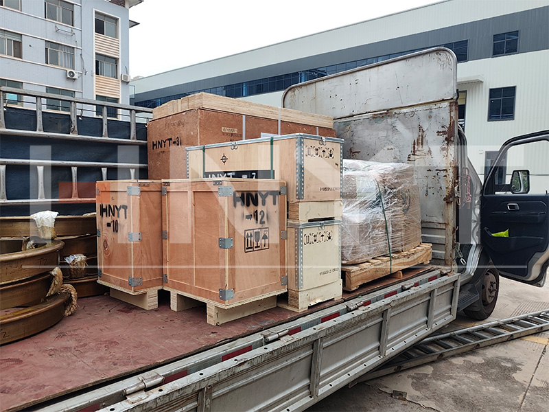 HNYT Equipment envía repuestos y maquinaria minera a minas en el extranjer